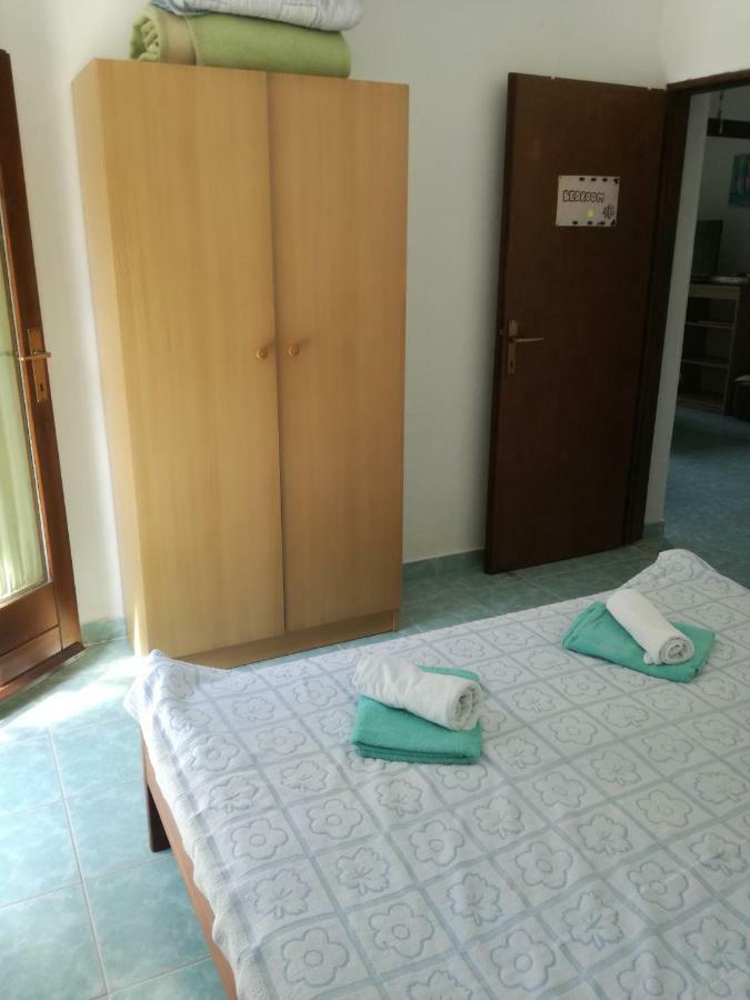 Apartment Marija Ždrelac エクステリア 写真