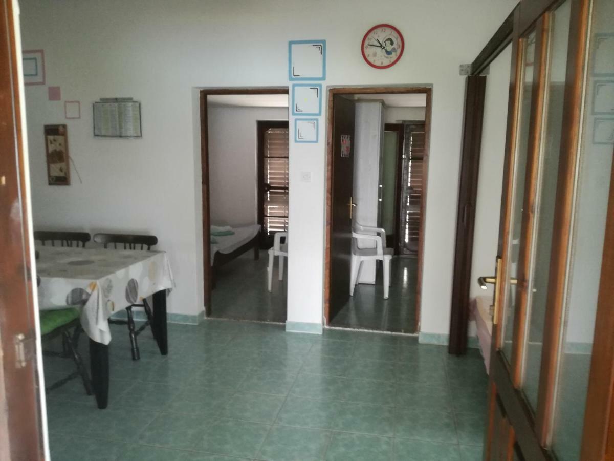 Apartment Marija Ždrelac エクステリア 写真